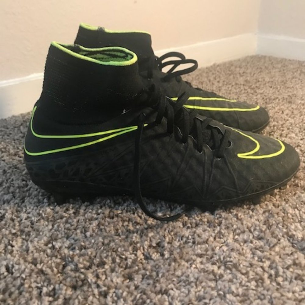 Nike Hypervenom Phantom Cleats Black Neon
